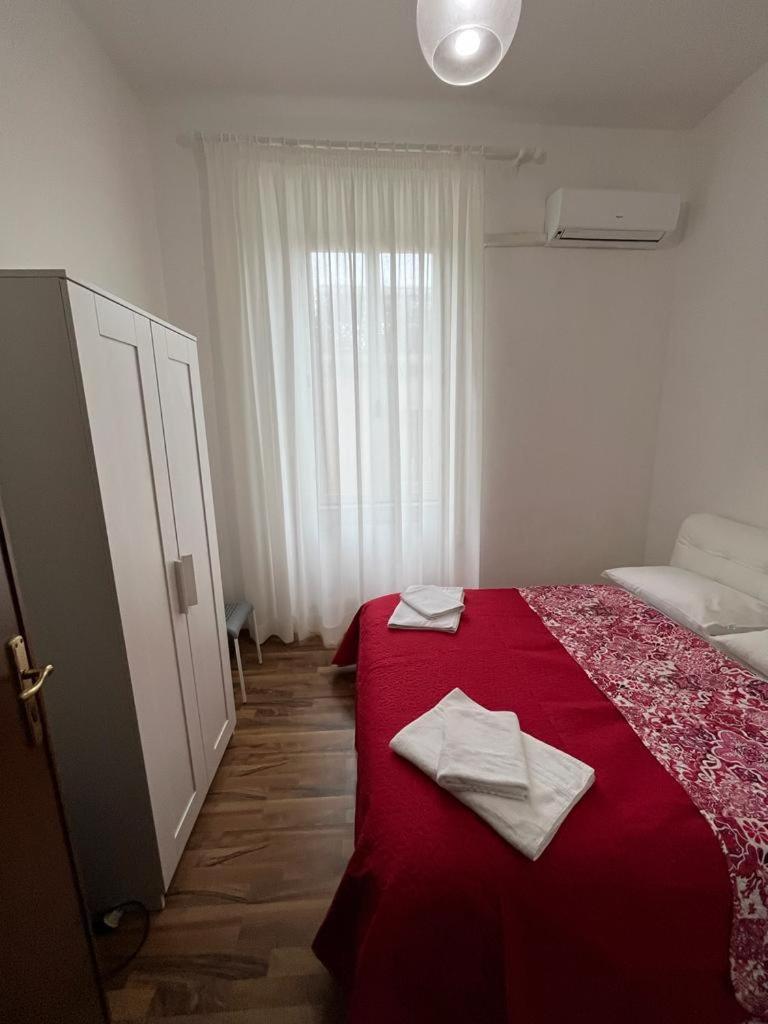 Colosseo Guest House Gil 로마 외부 사진
