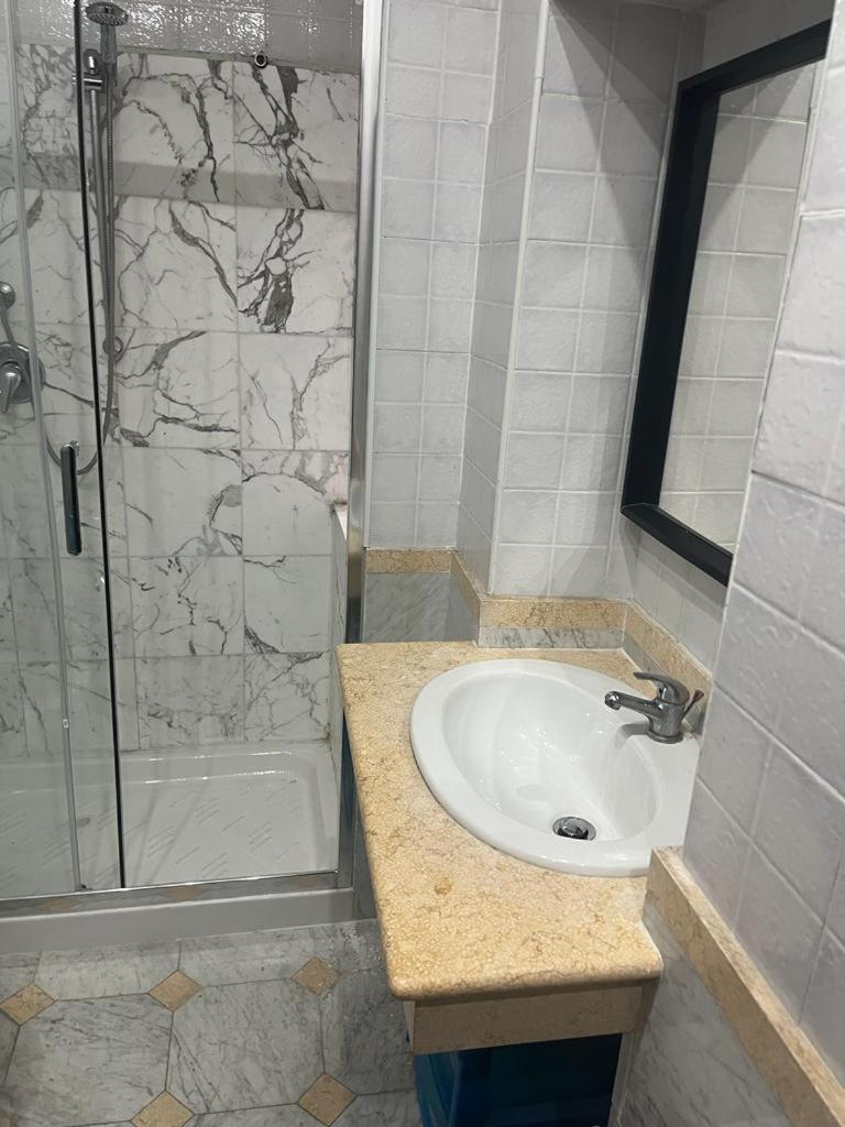 Colosseo Guest House Gil 로마 외부 사진